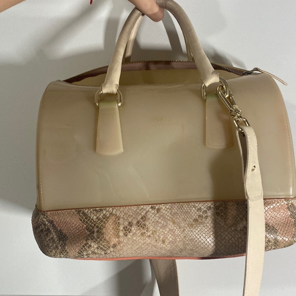 Furla candy candy bag. Rose sneake